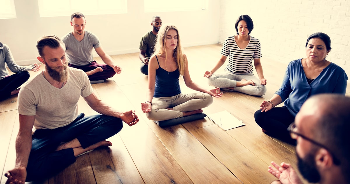 Los 7 puntos básicos en la postura de meditación